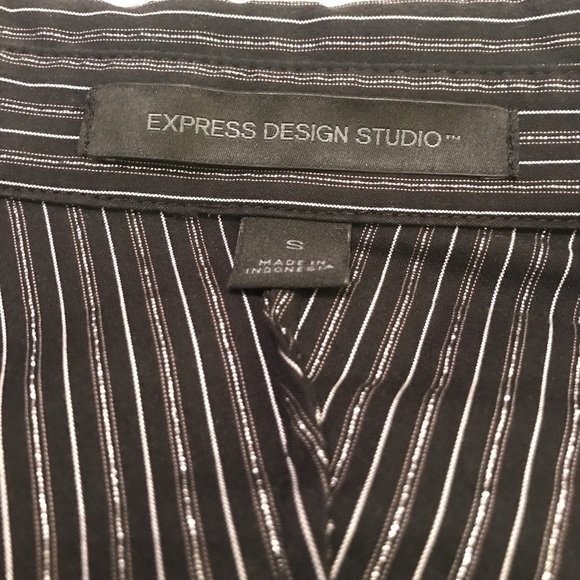 Express Portofino Button-down Shirt/Blouse in Black/Silver, Size Small - Picture 6 of 7